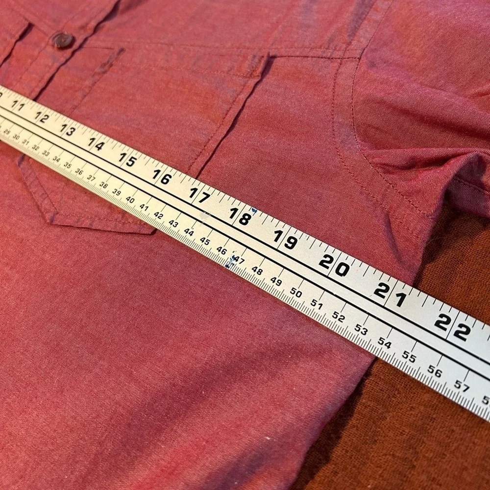 The North Face Men’s Shirt | Short-sleeved Button-up Size Small | Red
